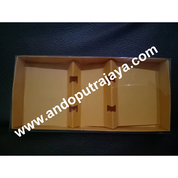 Souvenir Box Paper Uk 18.2 x 8.5 x 2.5 cm