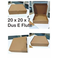 Kotak Makan Bahan E Flute Corrugated Dimensi 20 x 20 x 7
